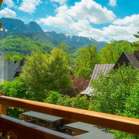 Modrzejowka Guest house *